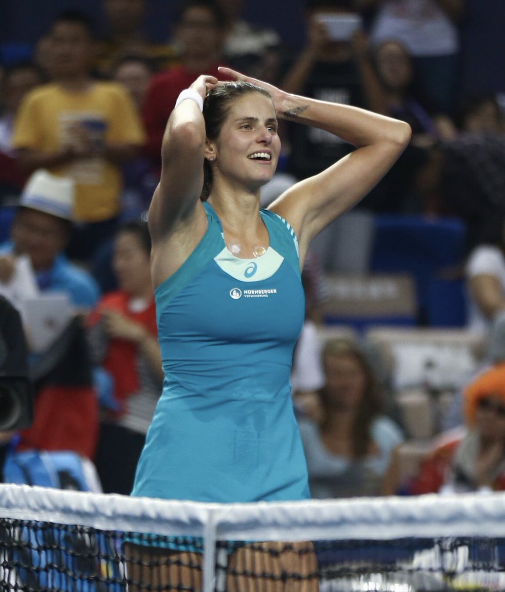 juliagoerges's tweet photo. Really???🤗🏆 #teamjule ➡️best team @michael_geserer @FloThePhysio @AndreasTraegner #thankful @ASICSTennis @nuernberger @babolat #Medreflexx https://t.co/hrcGBiWKMJ