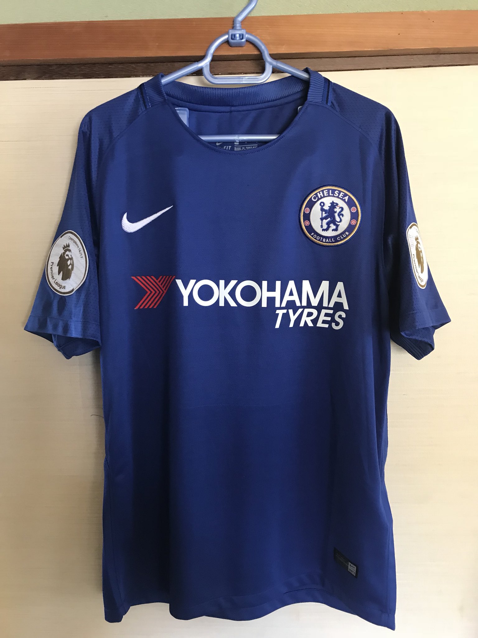 Riku The Blues 迷ったあげくアロンソのユニフォーム買いました アロンソさんこれからもチェルシーの左サイドをよろしくお願いします チェルシー マルコス アロンソ サッカーファンrt T Co Axokbwb0ux Twitter