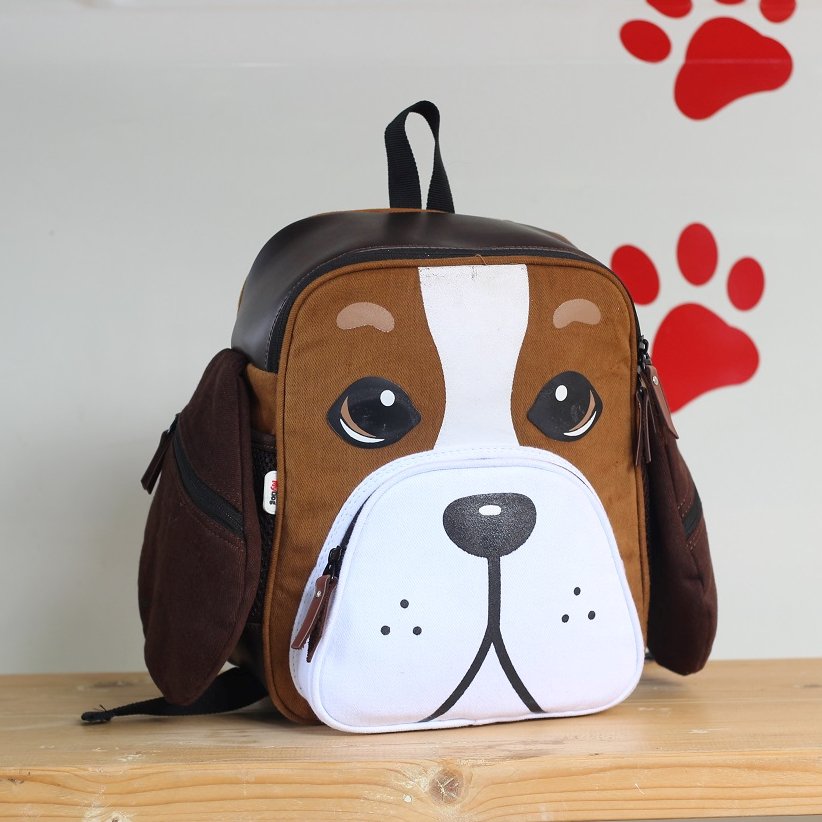 MyDogStore's tweet photo. We hear you!.. This our backpack version of dog face messenger bag.. 
Available now.. contact us for more info.. #pug #beagle #rottweiler https://t.co/UsTyArNeDn