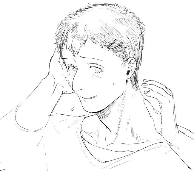 「あ、これ?さっき女の子たちに付けられちゃって…に、似合わないよね…」 