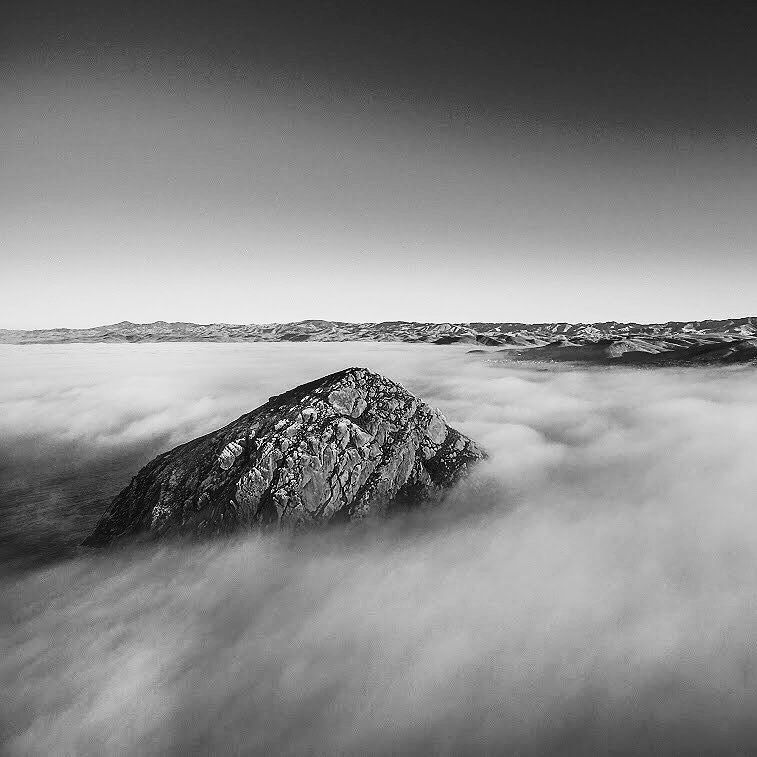 805aerial's tweet photo. The Blanket // Morro Bay 📸 @stevenmconroy #805 https://t.co/L9OCfCztdY https://t.co/FiL5vSnT4c