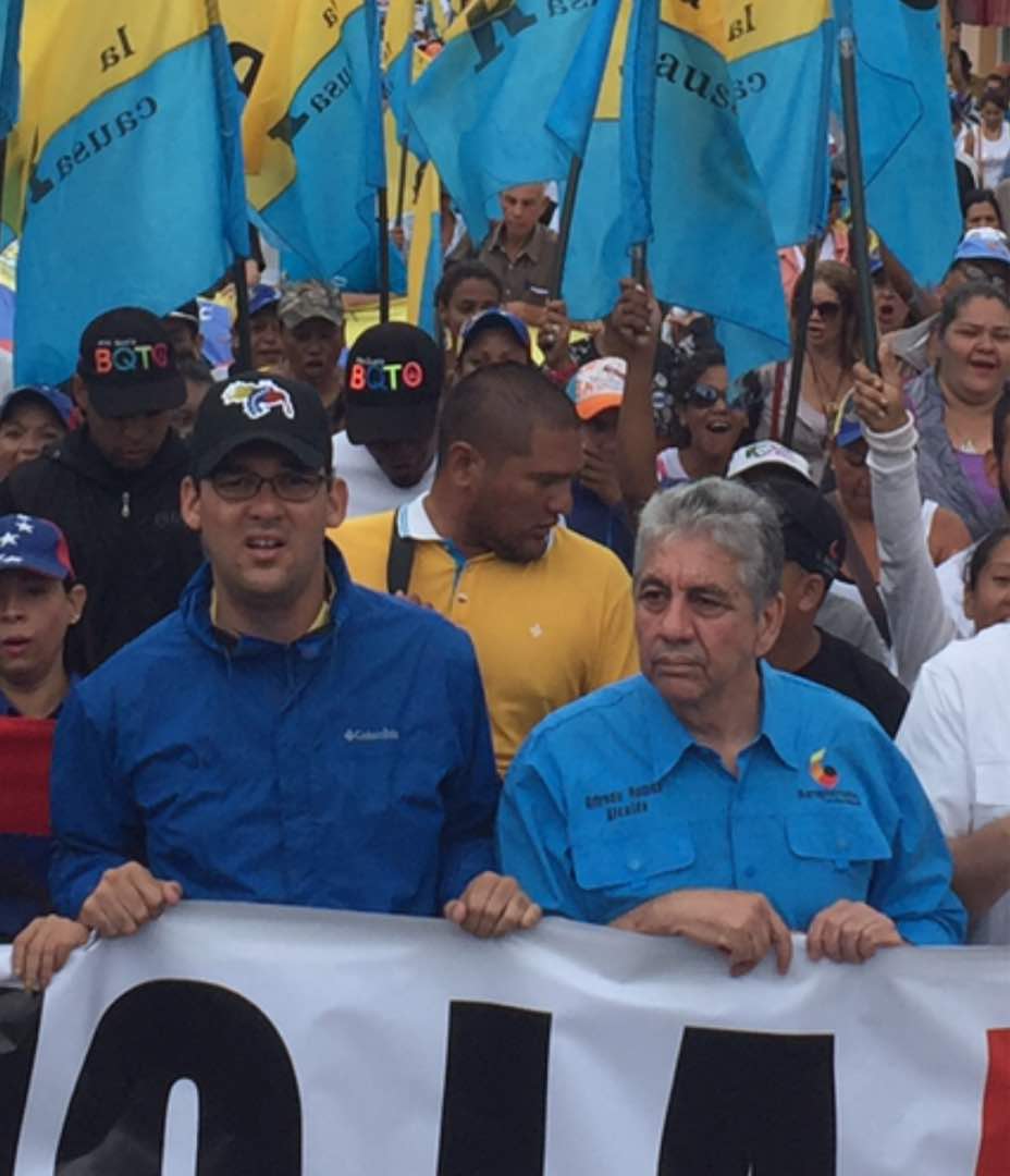 danielantequera's tweet photo. A su familia mi solidaridad, al pueblo de Lara le pido no olvidar a su alcalde y sentirnos orgullosos de él.  #100DíasPresoAlfredoRamos https://t.co/4zua5JL7mQ