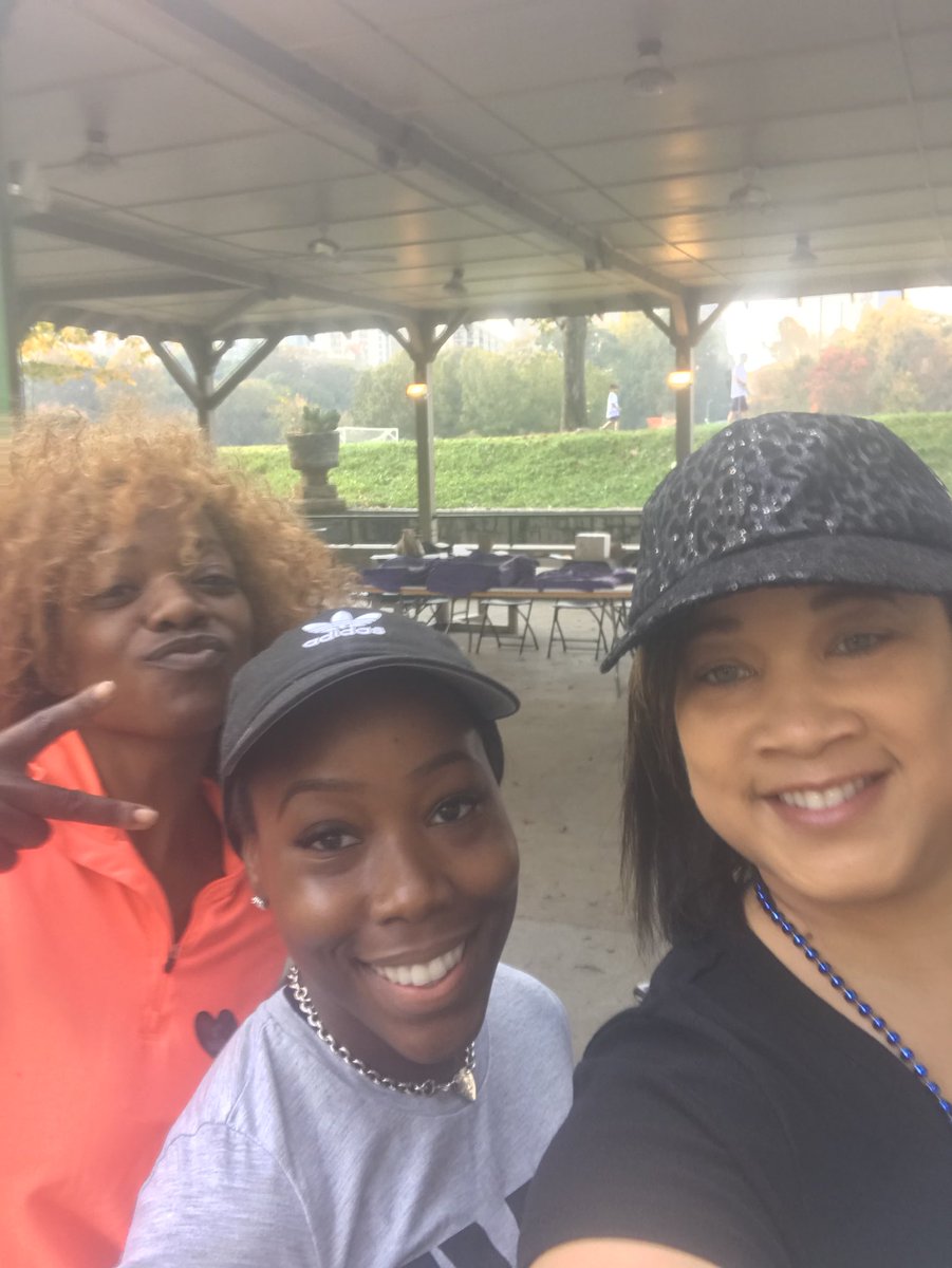 sherrijohn21's tweet image. Great day to walk for Suicide Prevention!  #OutoftheDarkness #KappaOmega