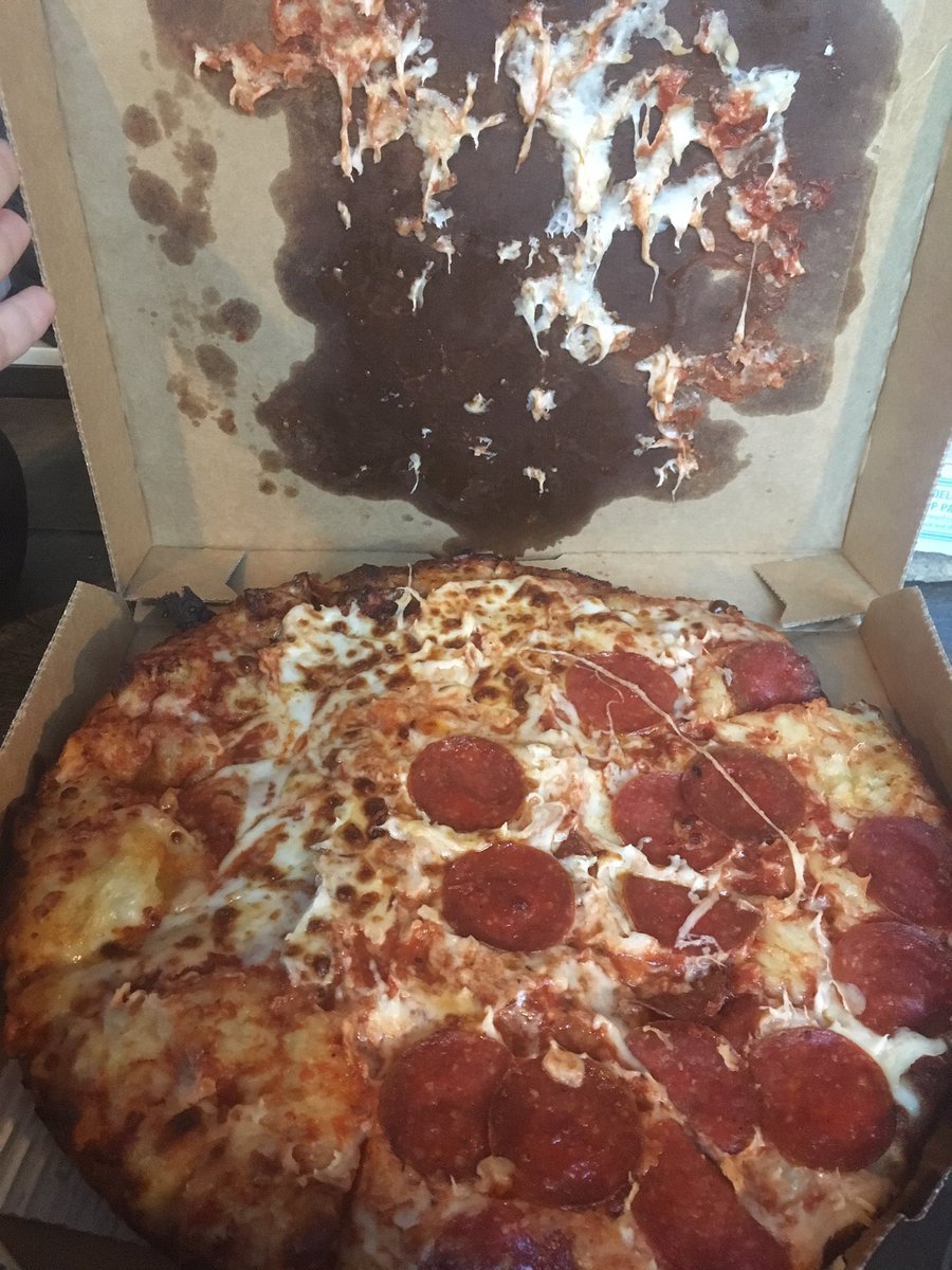 Well my evening is off to a great start :/ thanks <a href="/dominos/">Domino's Pizza</a>