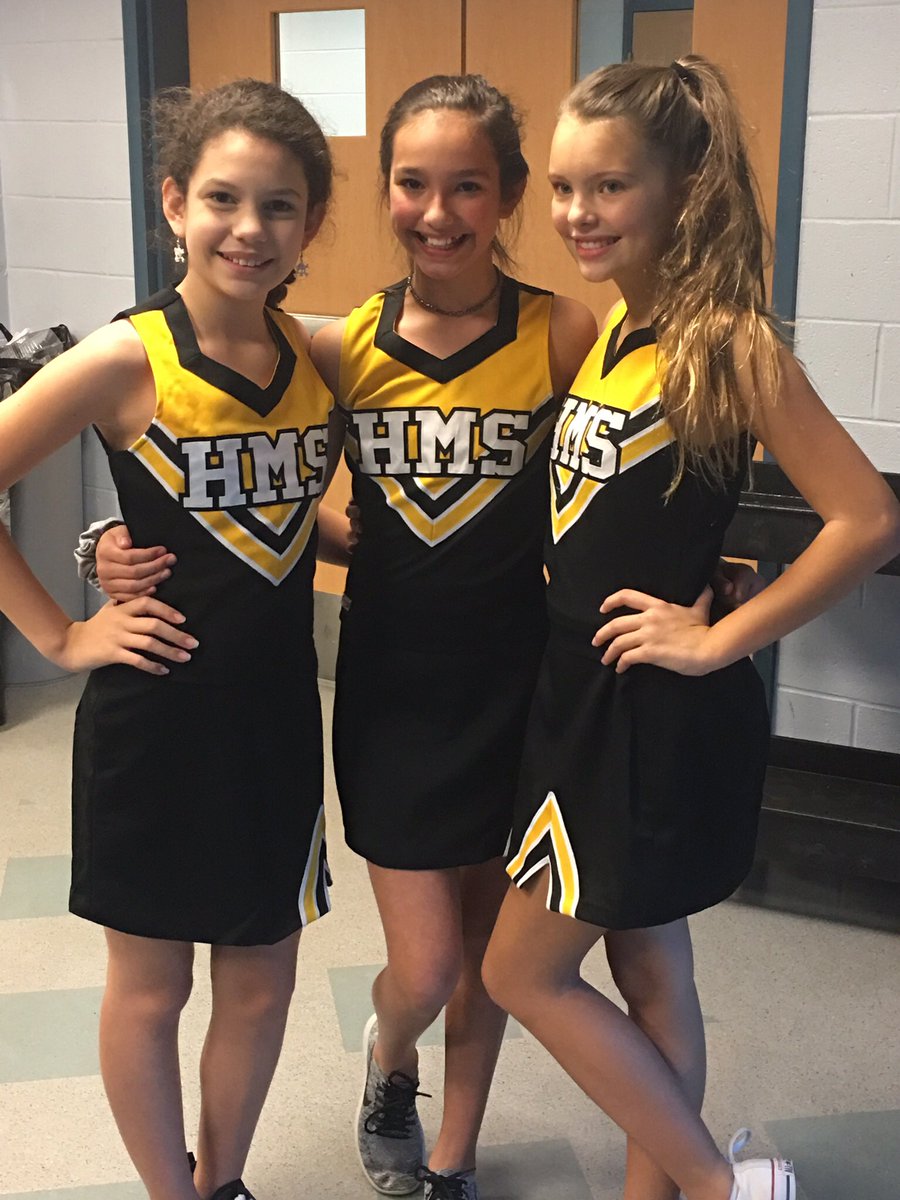 InOurLifetimeTV's tweet photo. The In Our Lifetime teen soap opera cheerleaders. 😍 https://t.co/zx4SfBYJl3