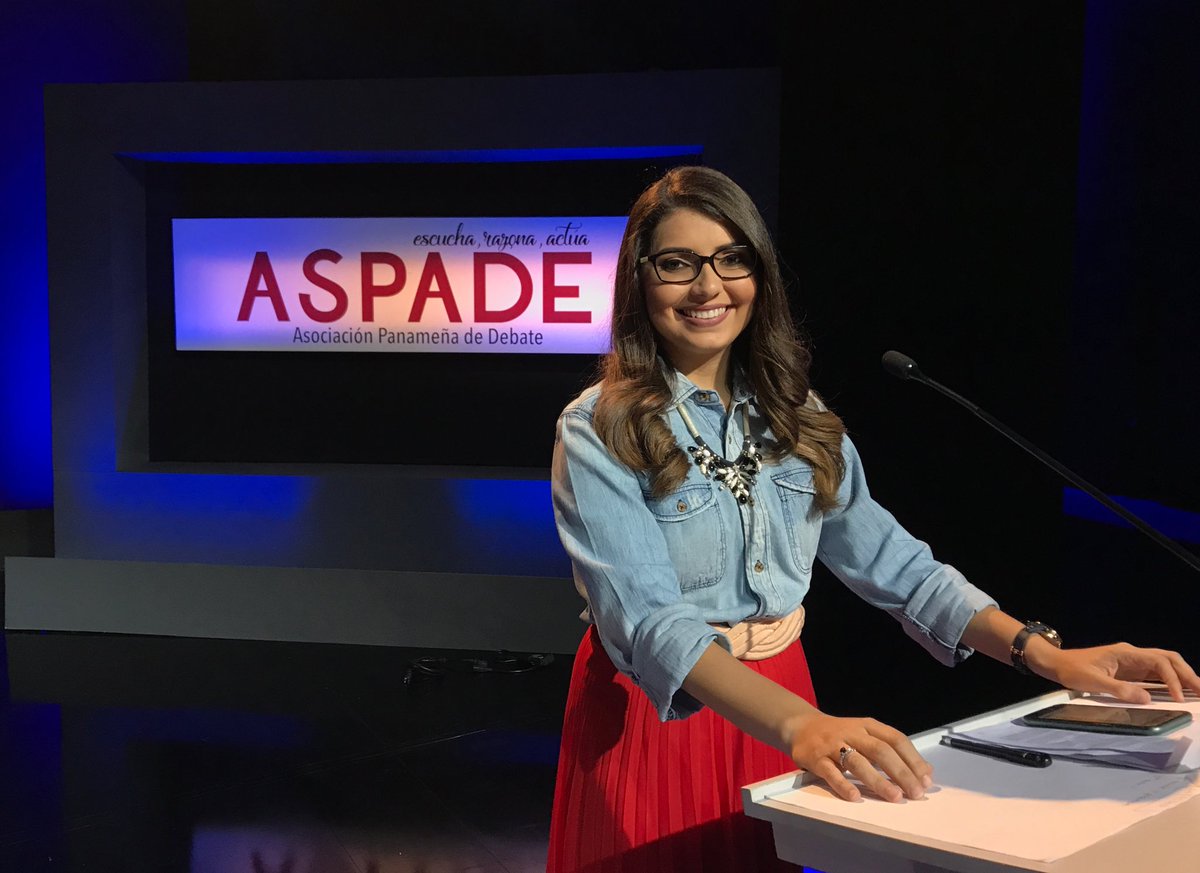 Grettel Garrido en #ADebate sobre #FakeNews “existen leyes pero no se cumplen” “es un tema ético”