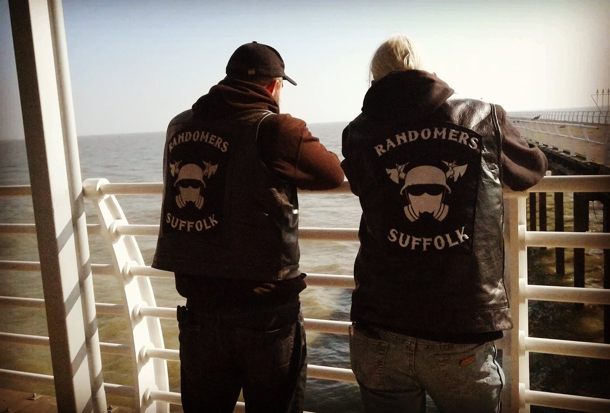 Randomers1851's tweet image. A few outings...
#RandomersSuffolk #OutlawsMC #SupportYourLocalOutlaws #OutlawSupport #OutlawsSupport #Support15 #SupportClub #BlackAndWhite
