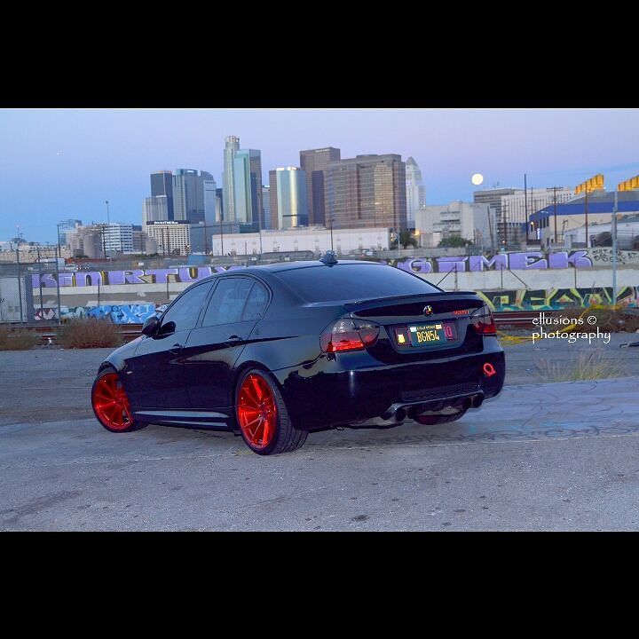 WBGKMEDIA's tweet photo. A Chilly Early Saturday Morning in #thecityofangels #losangeles #bmw #e90 #ltmw #modauto #euro_kings_ #toyotires #… https://t.co/bwYsgJJVSL https://t.co/OcebggFhO7