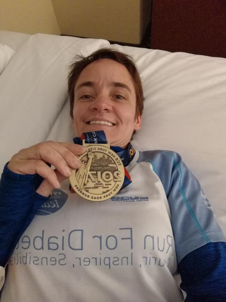 nessa131077's tweet image. #tcsnewyorkcitymarathon2017 fait même si je suis déçu du temps, je suis arrivé au bout #diabetes #newyork #marathon #DT1 #glycémie #ok