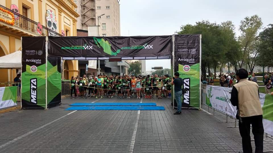 Jmms91's tweet photo. Felicidades Monterrey gran #CarreraArraigateMx mas de 1500 jóvenes participando  
#ArraigateJoven 

Sinaloa Proximamente https://t.co/EjYKzCijgx