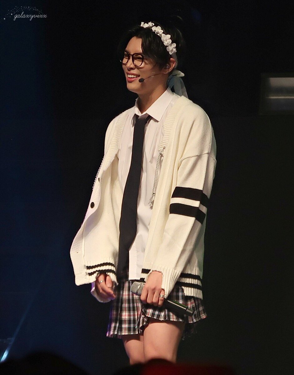 BRHotshot's tweet photo. #HQ | 05.11.17 - Junhyuk durante o fanmeeting do #HOTSHOT em Seoul.
© galaxyvixx
#최준혁 #핫샷 #TimetoFLYHIGH https://t.co/IQQ1oaxZ3p