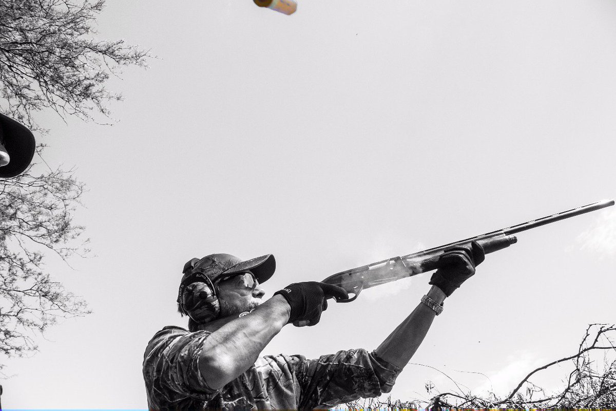 Sierra_Brava's tweet photo. Shooting mode 🔛 #doveshooting #dovehunting https://t.co/XuUJO6EG0I