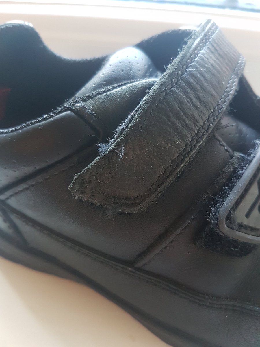 clarks shoes contact