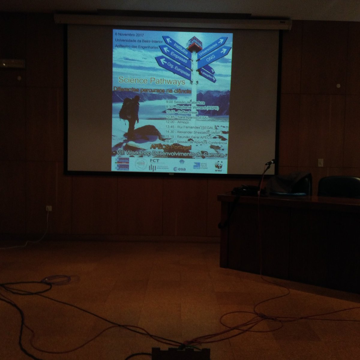 APECS_Portugal's tweet photo. All set for the VIII Workshop APECS Portugal #8WSAPT https://t.co/7ebsuUcNwb
