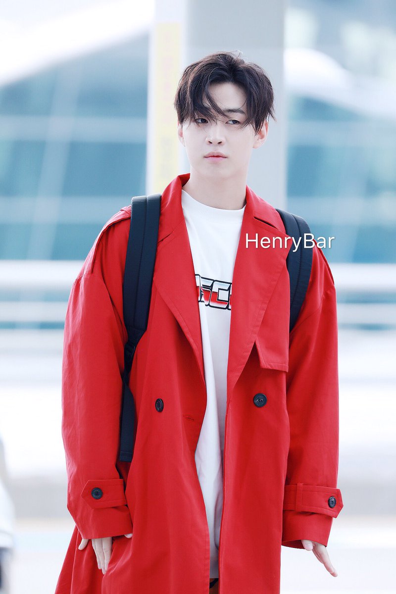 【HenryBar exclusive preview】20171106 incheon airport pt.3 #henry #헨리