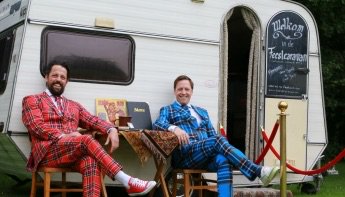 #Events_NL: Van buiten een caravan, van binnen een feest events.nl/nieuws/van-bui… <a href="/Feestcaravan/">Feestcaravan</a>