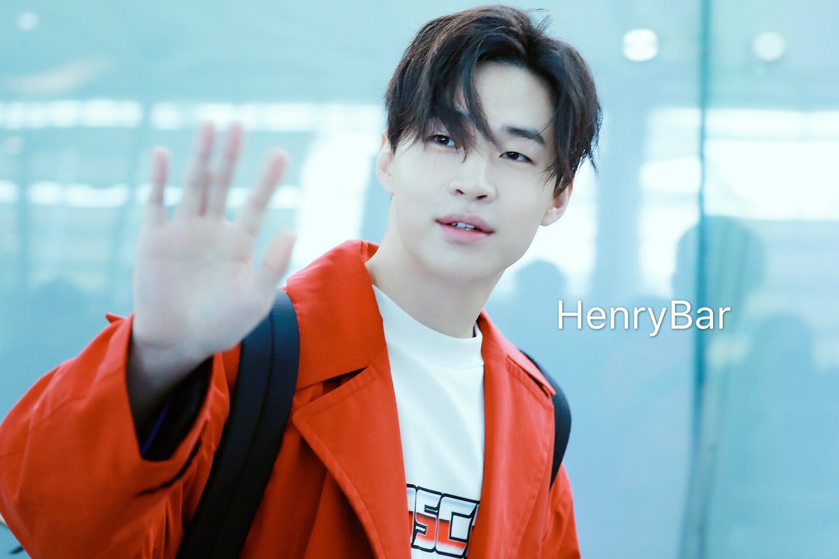 【HenryBar exclusive preview】20171106 incheon airport pt.4 #henry #헨리