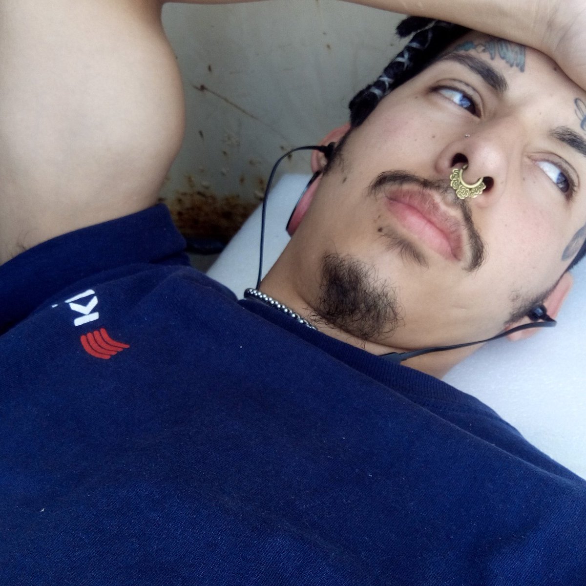MatiasAsap's tweet photo. Pensando en si soy mas idiota yo, o los que festejan mi idiotez 😌 jajajajaja https://t.co/FOdZtSoMFX