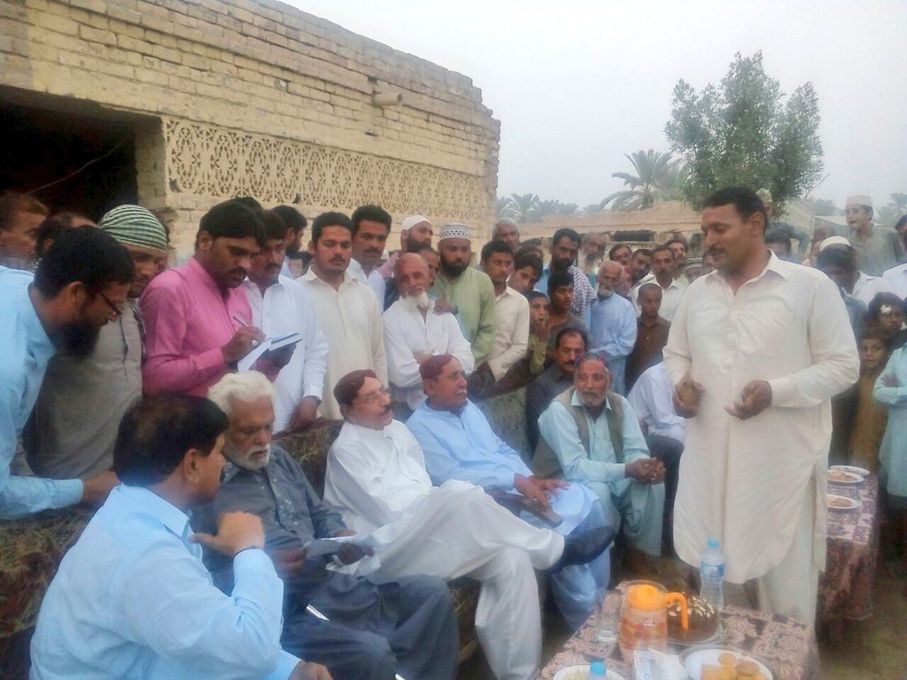 ZahidGhanbhir's tweet photo. Former CM Sindh Syed Qaim Ali Shah Jillani Reached Villages of Union Council #WadaMachhiyon #Bugro #PirMangio #Shahladhani meet with Workers https://t.co/pDyPyQuIrn