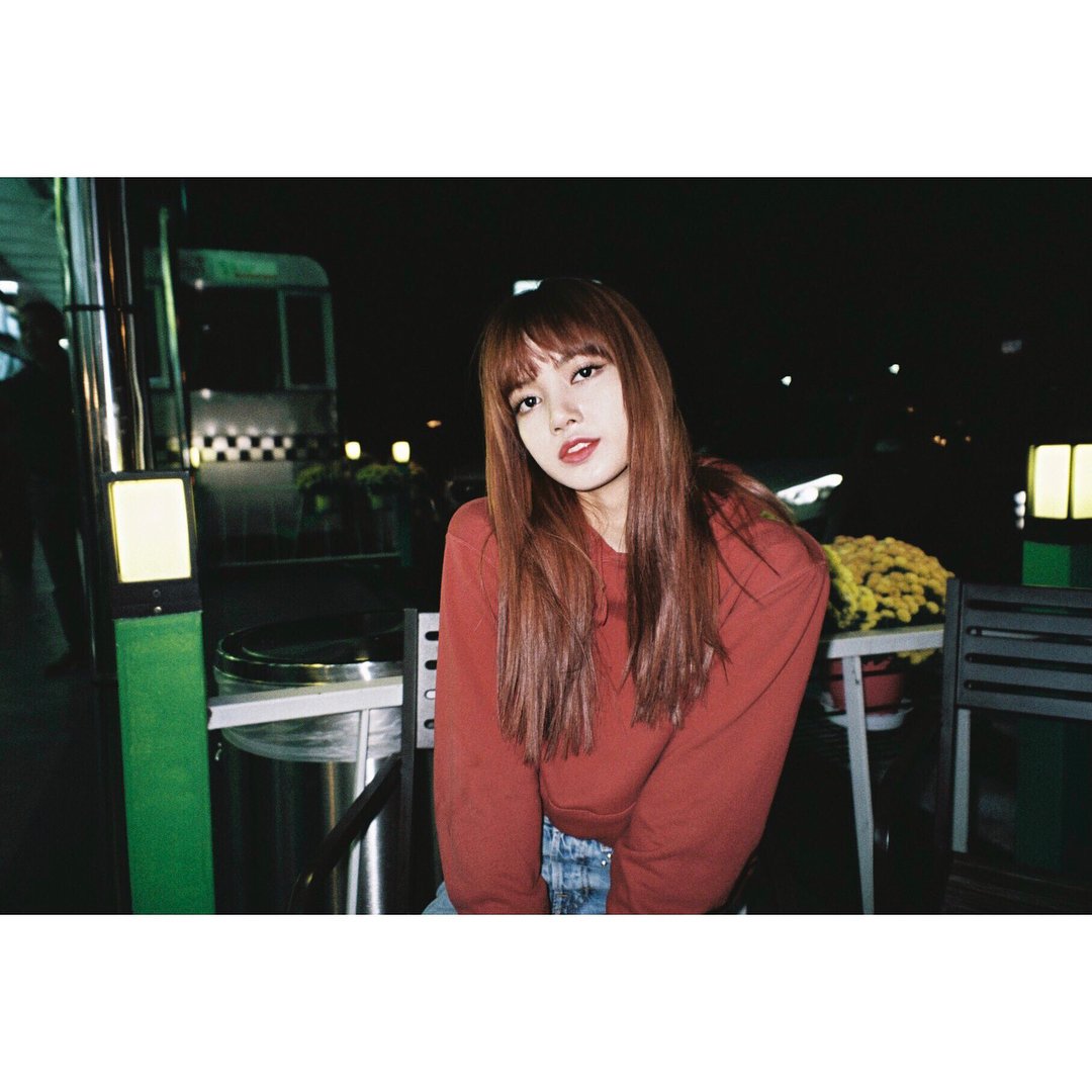 kytm1228's tweet photo. なぜこんなに可愛いの？？
# blackpink
#LISA 
#블랙핑크 
#리나 https://t.co/Ii6OWuoGmu