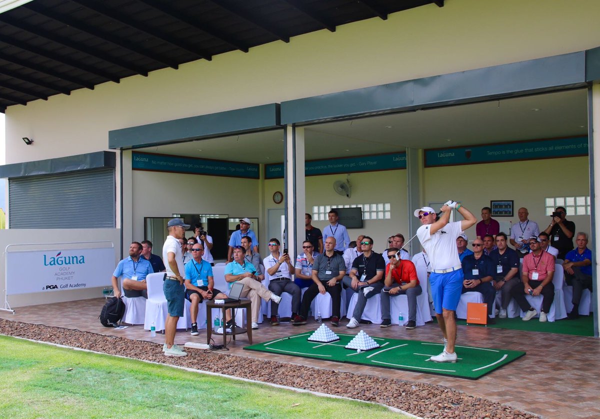 LagunaGolfHKT's tweet photo. Delegates gather insight into the mind of two time #AsianTour Winner Simon Yates in a clinic with @TrackManGolf at #LagunaGolfAcademyPhuket. https://t.co/nPH6CrGbdi