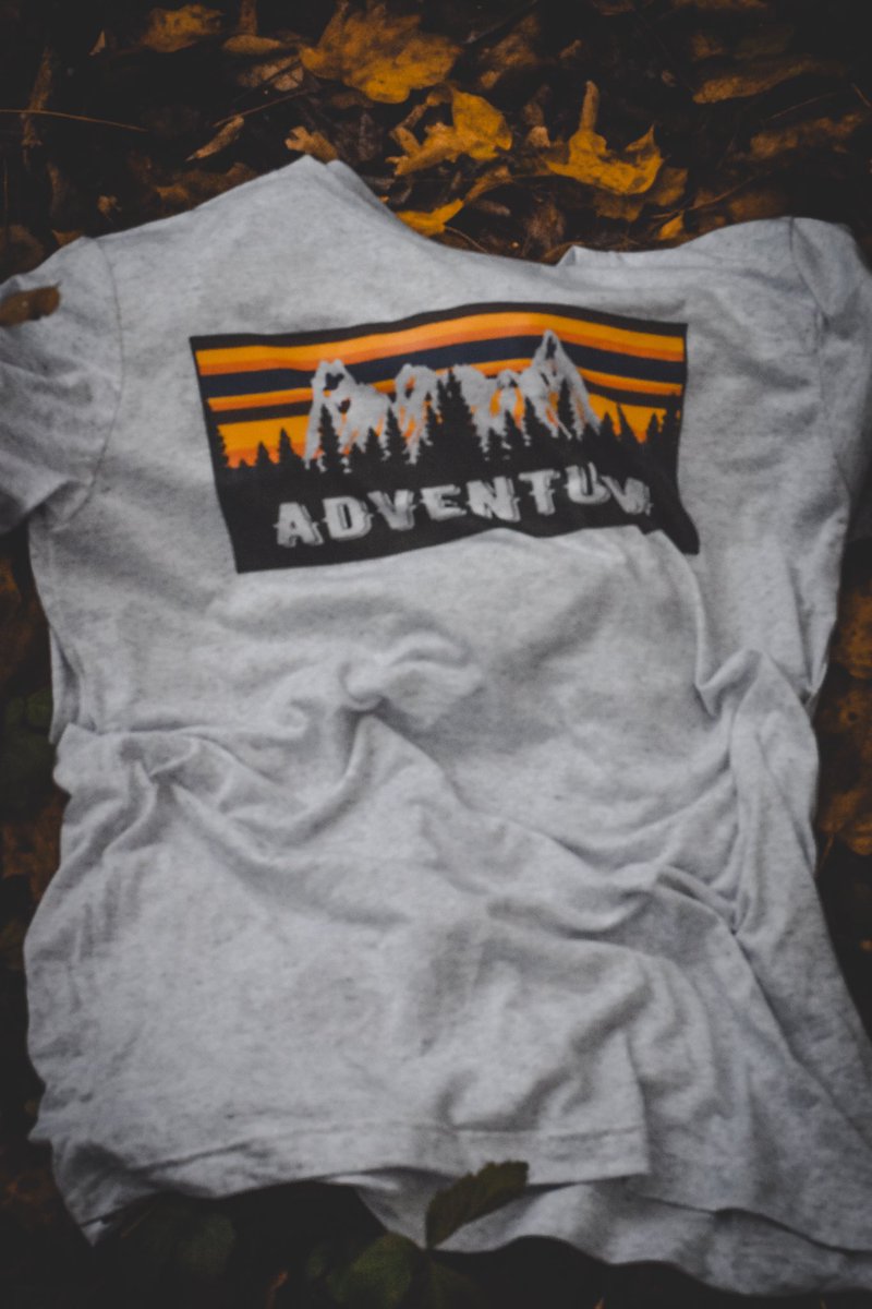 adventumclothco's tweet photo. Fall leaves and adventum tees😜 shop now at https://t.co/ybfMyNf8ZR https://t.co/a7LMa277xv