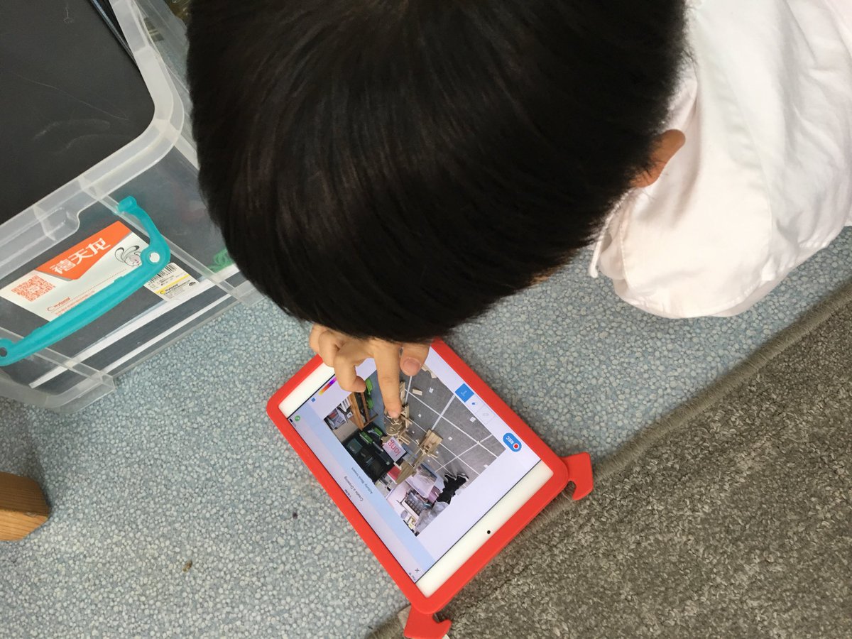 turnmeluce's tweet photo. Using @Seesaw to independently document our thinking in math.  @RebeccaDoige will use it to assess student understanding #mycisb #pyp https://t.co/pDc4FBtgGY