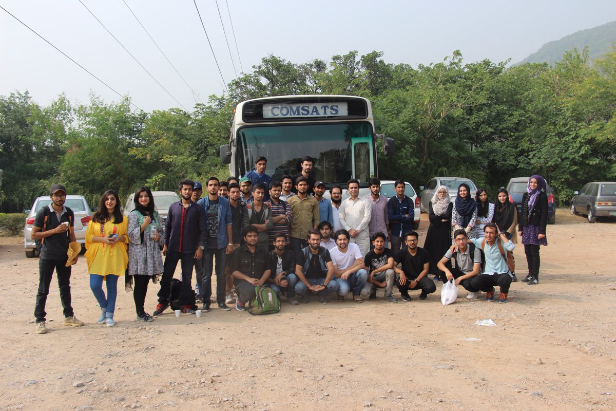 csadventureciit's tweet photo. #volunteers #Volunteering #Trip to #Trail5 #Islamabad  arranged by #CSAdventuresociety @csadventureciit https://t.co/4VSzQzhh93