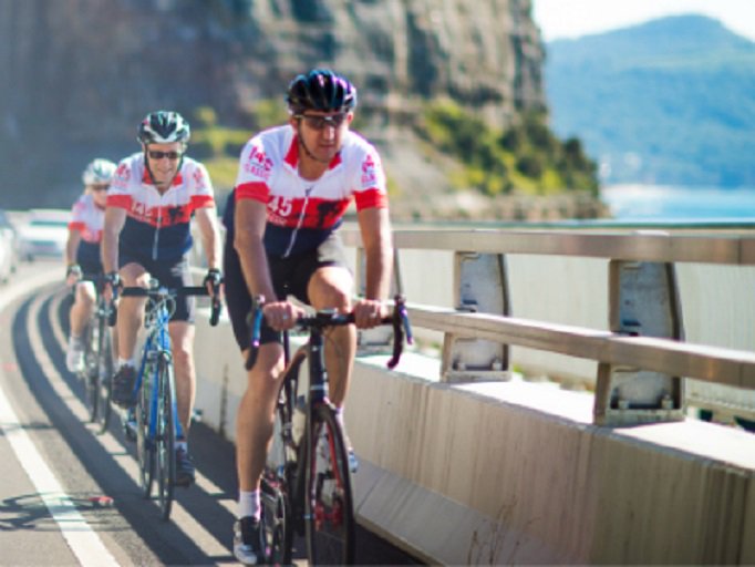 Martin_Fdn's tweet photo. Still feeling the buzz from yesterday’s #MSGongRide ? Stay motivated and register now for #145classic at https://t.co/Hpf4ZkI9lN https://t.co/yOjvAwaK4g