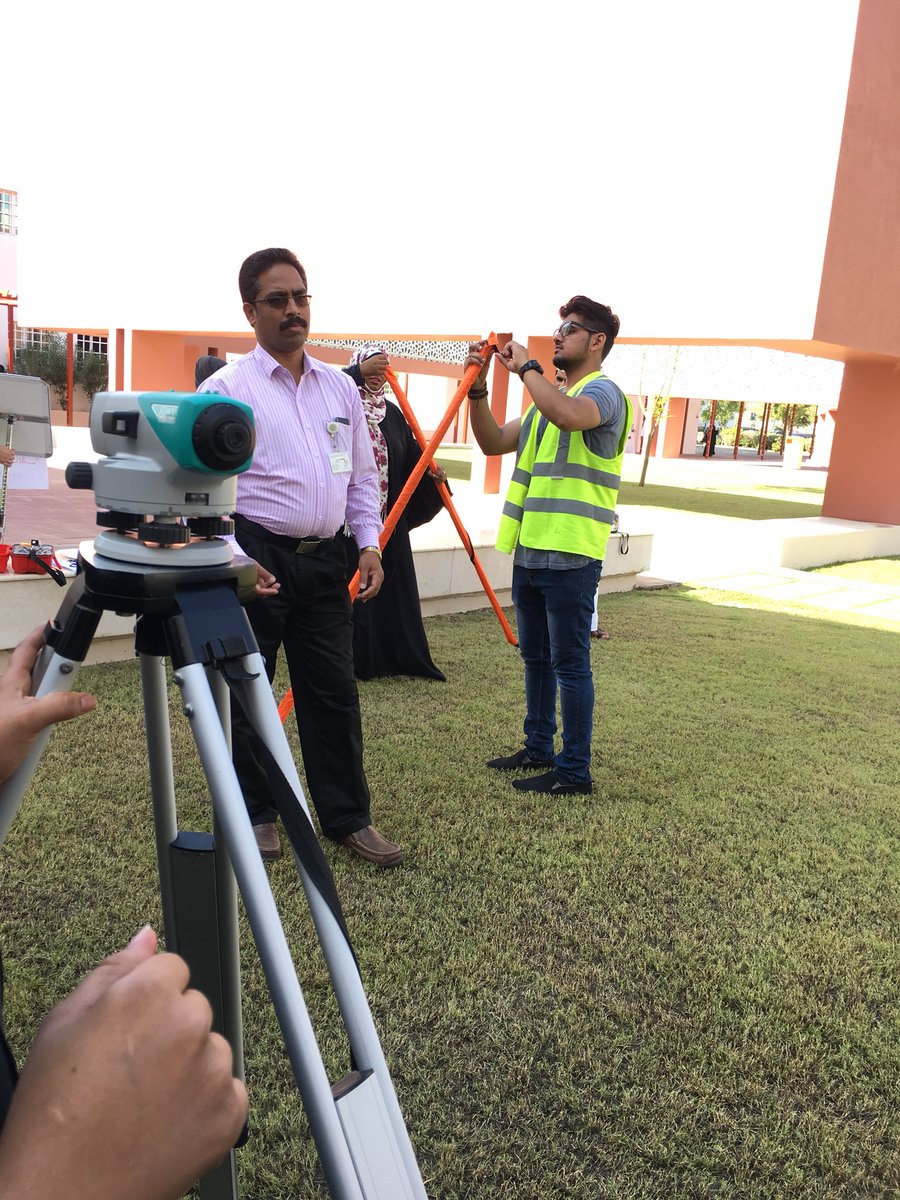 MEC_Oman's tweet photo. #أسبوع_الكلية #MECWeek #Civil_Engineering #الهندسة_المدنية https://t.co/dgtGFf4WI0