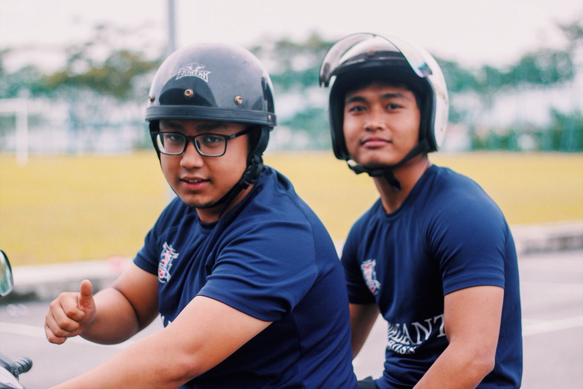 muaaaaadz's tweet photo. @smfscpolicy @AscarSportFest #potrait
#ASCAR2017 https://t.co/1mltwLBg0z