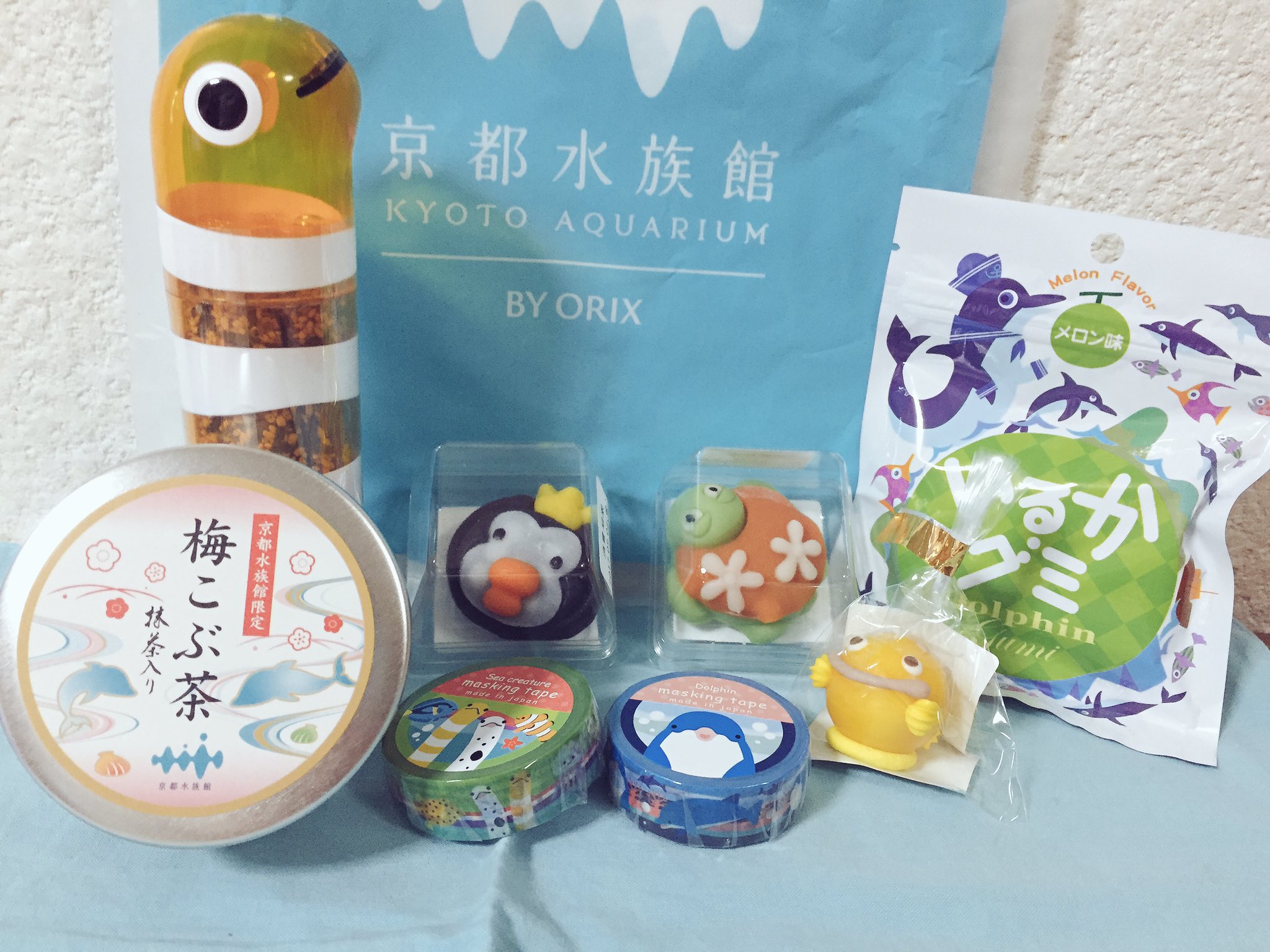 でこぼこハムスター Ar Twitter 時々京都まで買い物に出る そのついでに京都水族館のショップも行ってみた かわいいグッズ お土産品がたくさん売ってる 京都水族館 マステ Enikkiiさんの日付シート Hiro日付シート デコラッシュ T Co