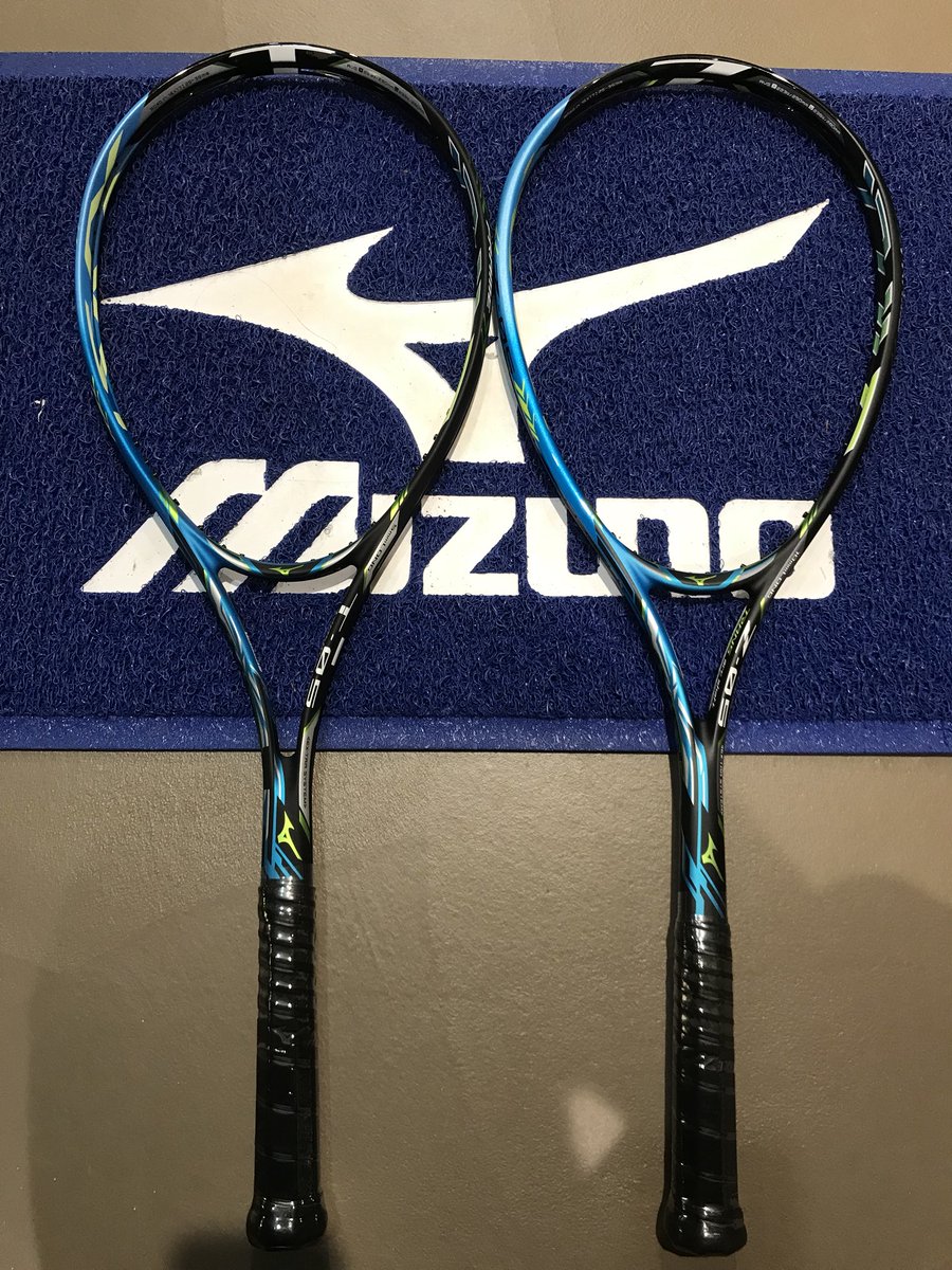 XYST Z-ZERO 1箇所傷があります。2枚目の写真をご覧下さい。 XYST Z-ZERO 1箇所傷があります。2枚目の写真をご覧下さい。