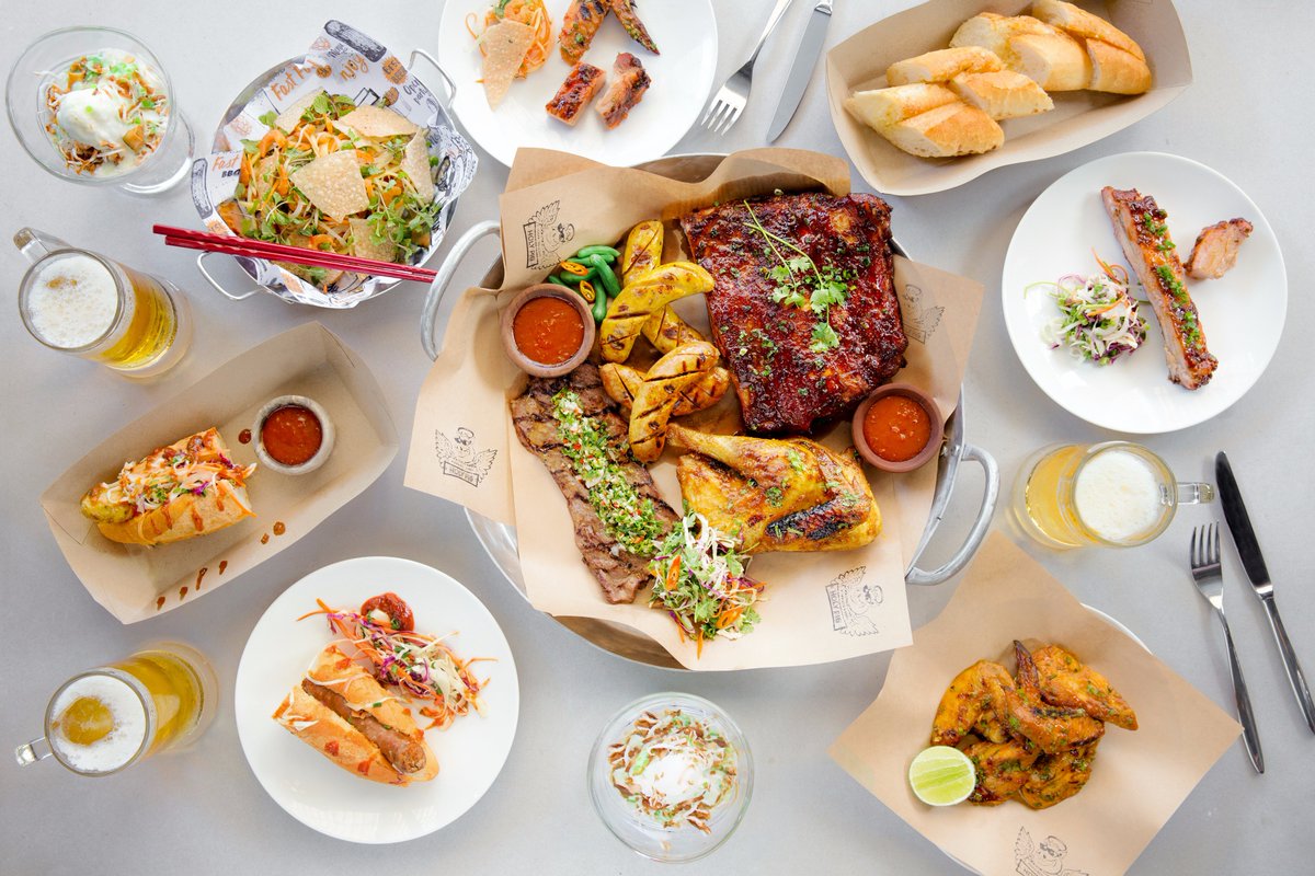 CocobayOfficial's tweet photo. Come to Holy Pig and get 50% discount on food bill today. 
#cocobay #holypig #crazymonday #bbq #smokedribs https://t.co/Wm9rT8Q1oF