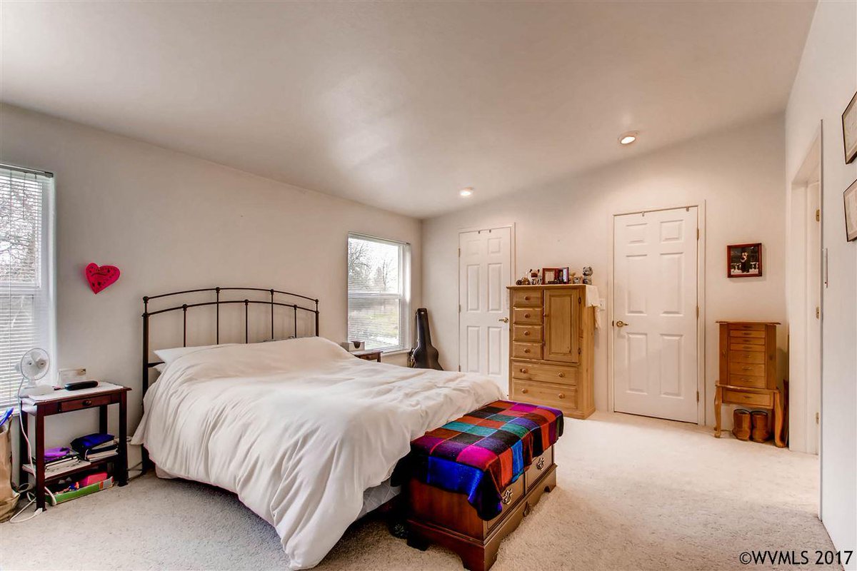 HongWolfeUS's tweet photo. #Portland #Eugene #Salem #Oregon #Real_Estate Agent @HongWolfeUS brings 115 Acres Home; See more details here >>> https://t.co/8bZCpNZVTj https://t.co/azEVCUsxjJ