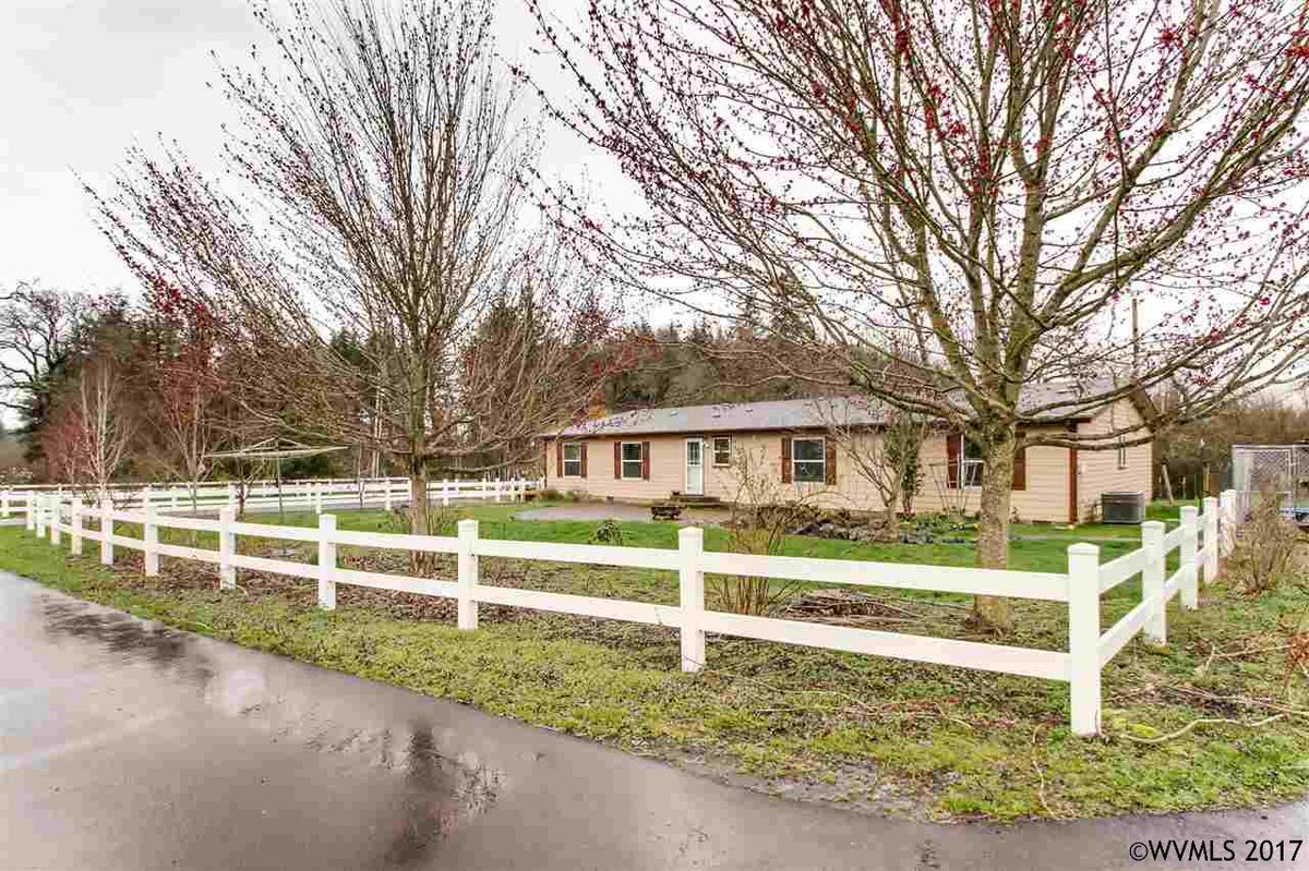 HongWolfeUS's tweet photo. #Portland #Eugene #Salem #Oregon #Real_Estate Agent @HongWolfeUS brings 115 Acres Home; See more details here >>> https://t.co/8bZCpNZVTj https://t.co/azEVCUsxjJ
