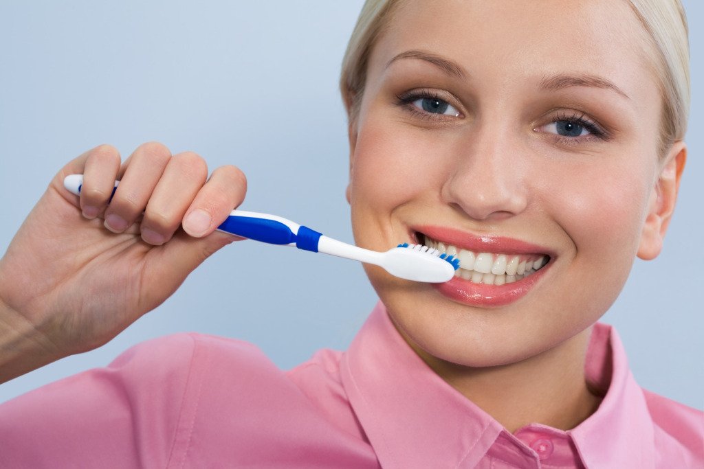 Sofibio's tweet photo. FfComment guérir et protéger ses dents naturellement et facilement à la maison https://t.co/N7YqyHyKpL https://t.co/4Hv6ESTXo6