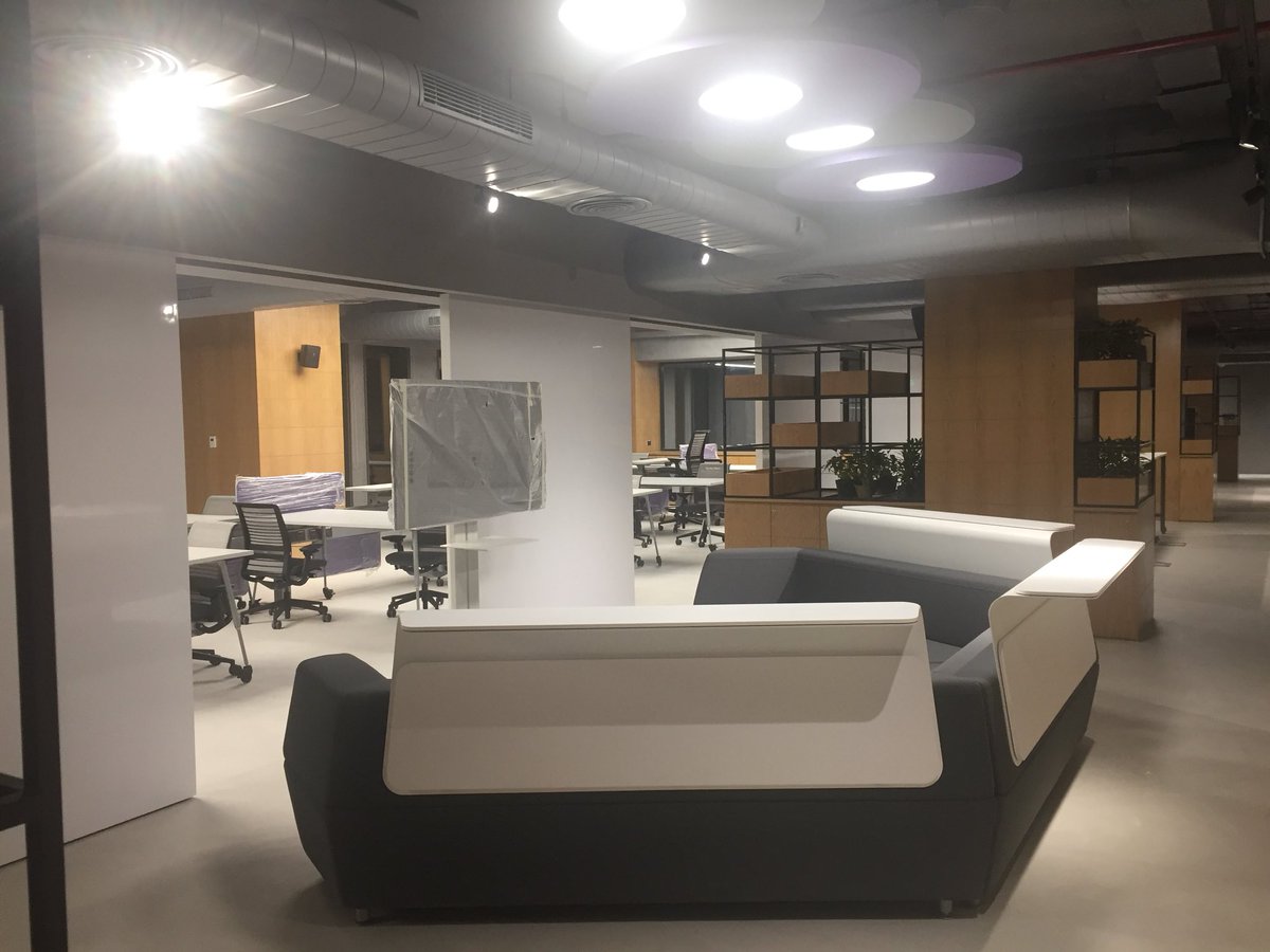 VisheshCC's tweet photo. First pictures of https://t.co/BIRx0lhRNn @ NewDelhi Aerocity - look forward to seeing all of you there soon @GrantThorntonIN https://t.co/N5BM9ur8Gr
