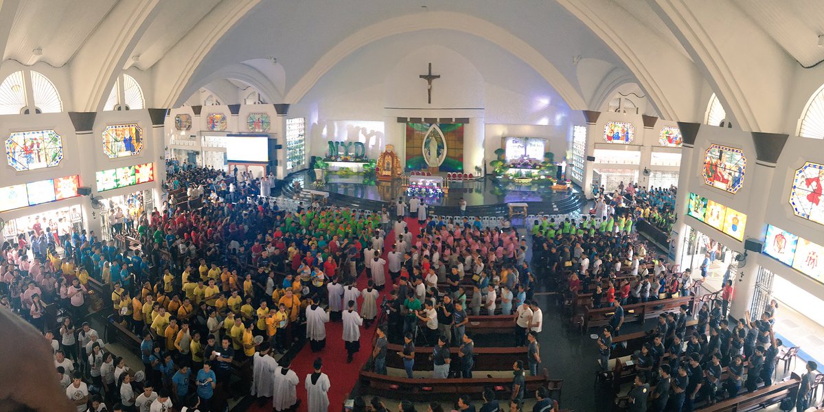 cbcpnews's tweet photo. Now happening: Celebration of the Holy Mass led by Bp. Romulo Dela Cruz for the opening of the National Youth Day in Zamboanga Cathedral https://t.co/cGIlg0gtYd