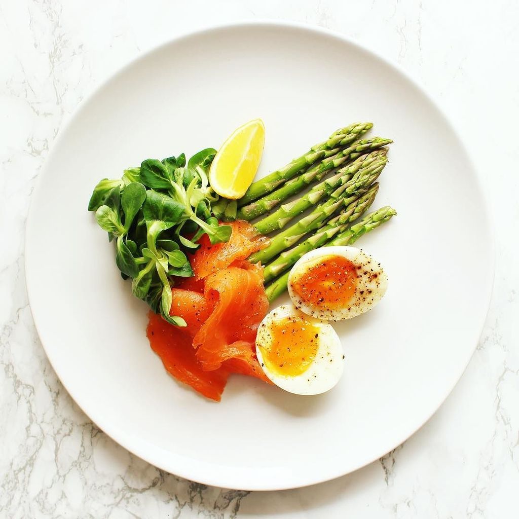 HakunaFoods's tweet photo. Ready to smash Monday with our Eggs, Smoked Salmon and Asparagus 💕 .
.
.
#hakunafoods #mondaymotivation #mondayvib… https://t.co/aMk5HvwmHY https://t.co/O94VUtkXub