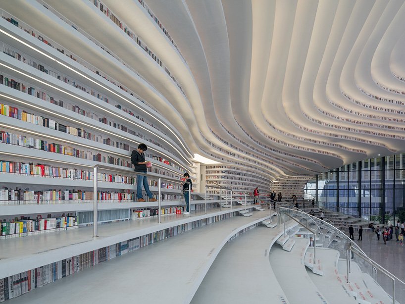 JOR_ID's tweet photo. Wow, het Nederlandse architectenbureau MVRDV maakt intens mooie bibliotheek in Tianjin, China.
https://t.co/zVw9cWE4S6 https://t.co/fJ7Z6ozGlG