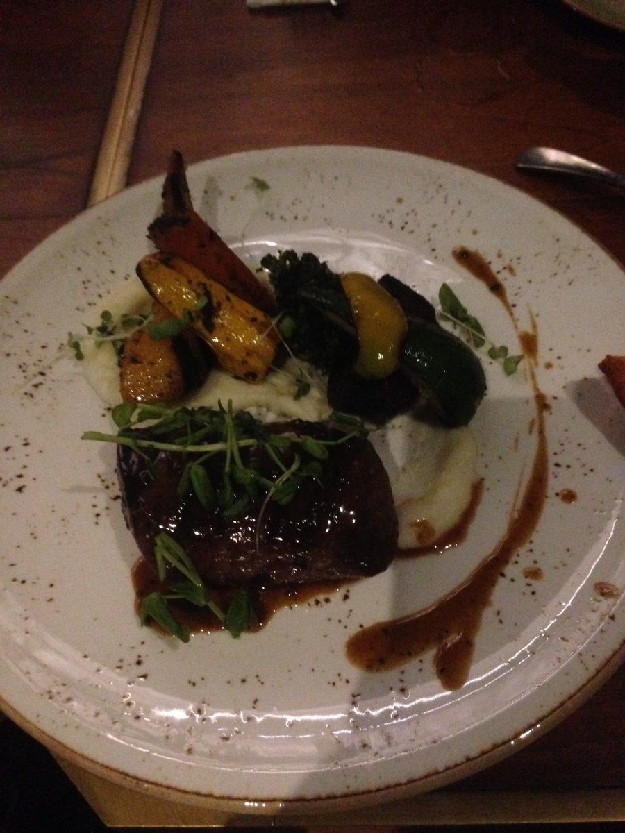 Sreysross5's tweet photo. Best food from #druid garden 😜 https://t.co/QAsl4rzmHv