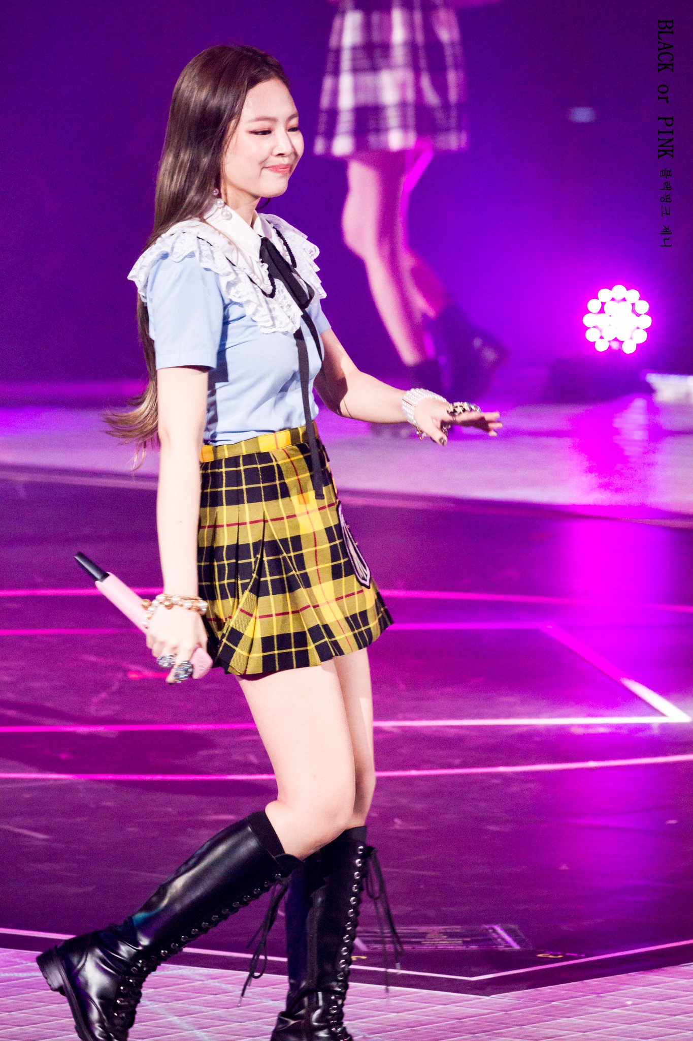 BLΛƆK or PIИK on Twitter: "170720 BLACKPINK JAPAN SHOWCASE #BLACKPINK #