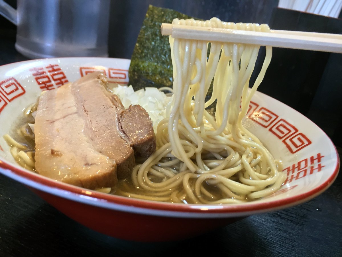 ractom9990's tweet photo. ☆さすらいの旅人・メディア掲載☆
東京ラーメンランキング第4位
ラーメン一杯に使用する煮干しの量が日本一の究極の煮干し中華ソバ！
中華ソバ 伊吹(東京都板橋区前野町) 
詳細はこちら↓↓↓↓↓
https://t.co/RzlQhJ6UtJ https://t.co/7aryZzmDHQ