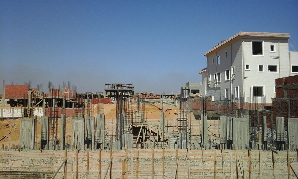 FRD_Egypt's tweet photo. اكتمال صب السور و العواميد في أحدث #مشاريع #FRD #مصر #هندسة #اعمال #بناء #تنمية https://t.co/98jjhMyw8t