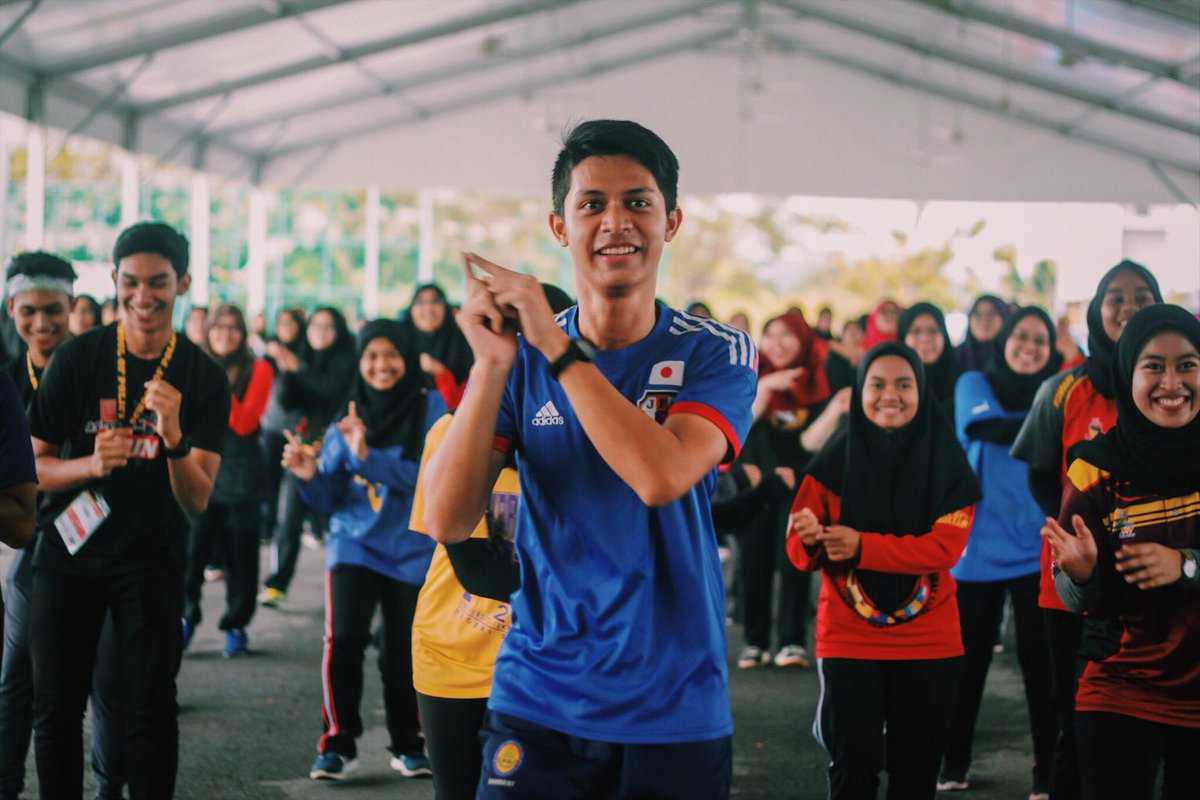 muaaaaadz's tweet photo. @smfscpolicy @AscarSportFest @S3Uitm #potraits
#ASCAR2017 https://t.co/umxgDV0Gkt