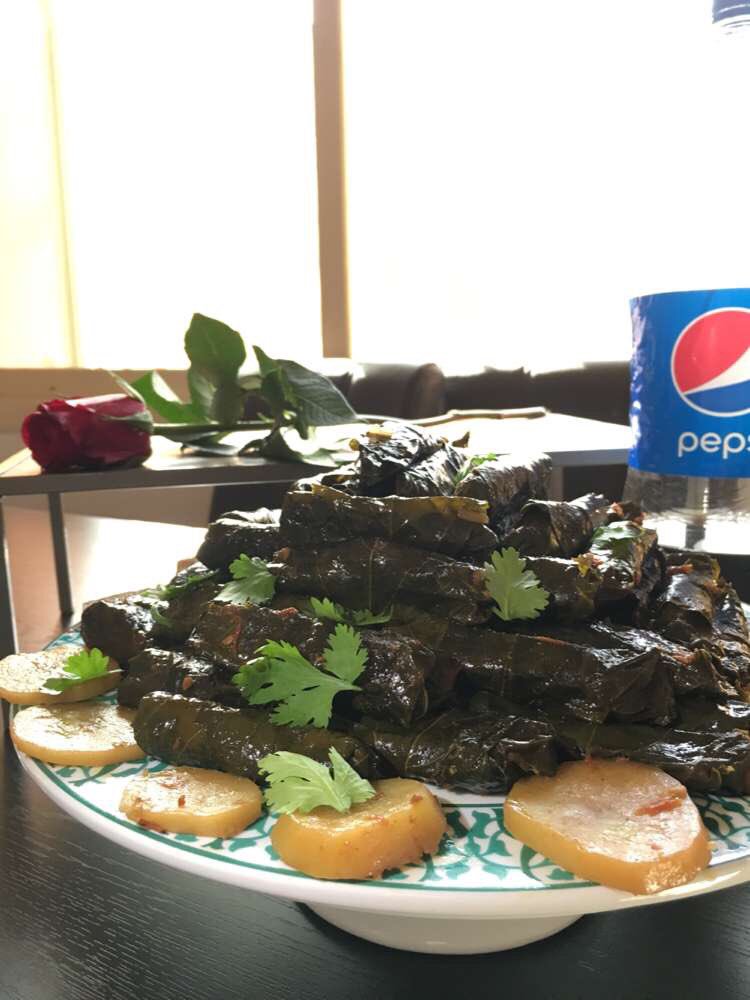 YummyShod's tweet photo. السلام عليكم @imankais1 ، 

مستعدين نقدم لك ورق عنب بس #وين_التقرير_يا_ايمان . https://t.co/DI8JuGQTi0