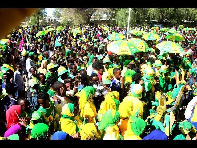 warganenews's tweet photo. #Wargane Tv: Xisbiga #KULMIYE oo wacdaro ka dhigay #Ceerigaabo Daawo #Muuqaallo qurux badan https://t.co/UjNoo6iNiy https://t.co/9BBzdDITNQ