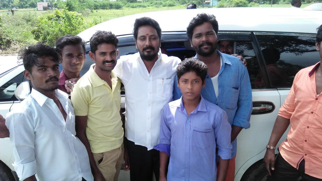 TrikeS14's tweet photo. Yesterday open in new santhanam rasigar manram...in perapperi coming on cheif guest K.KUMARAVEL B.A,B.L all india president santa fans club https://t.co/Bsjb0XkhtZ