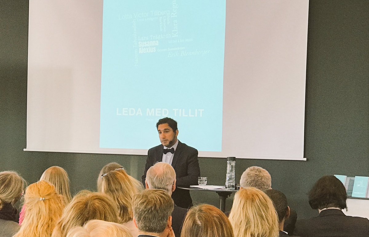 ”Vi kan inte tillämpa marknadens principer i styrningen av offentlig sektor.” <a href="/shekarabi/">Ardalan Shekarabi</a> pratar #tillit hos <a href="/akademssr/">Akademikerförbundet SSR</a>